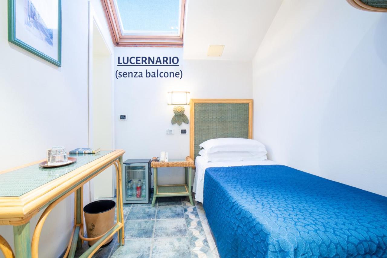 Hotel Orizzonte Bellaria-Igea Marina Pokoj fotografie